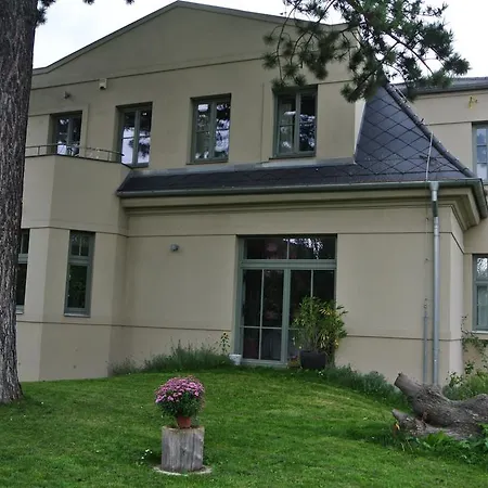 Klanhome Holiday home *